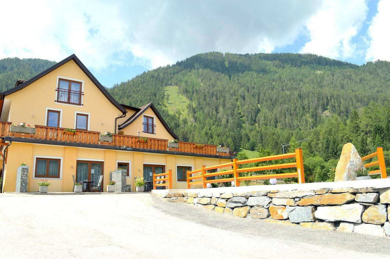 Pension Waldheim Mauterndorf  Luaran gambar